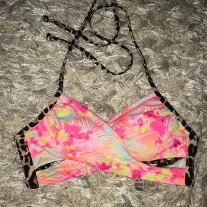 VS pink bikini top